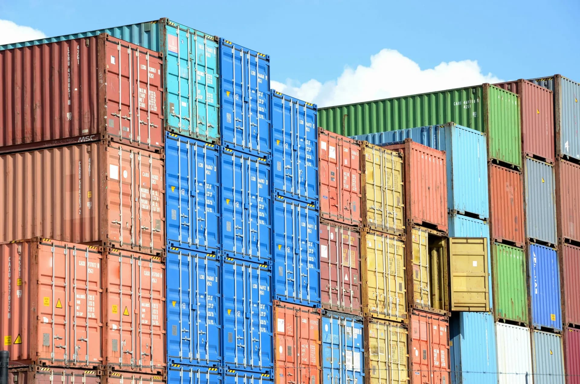 Container Signing with AWS Signer